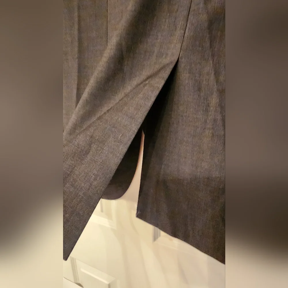 BONOBOS Daily Grind Tailored Fit Suit Jacket in Charcoal Grey Size 44R
